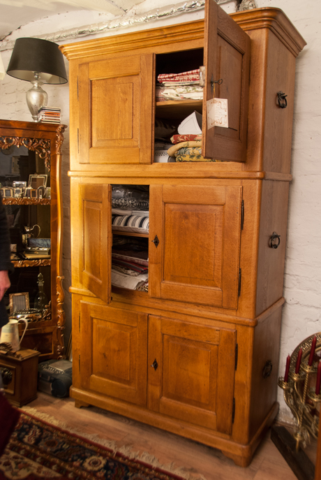 Möbel - Antiquitäten & Anderes